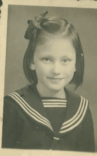 ילדה קטנה 1957